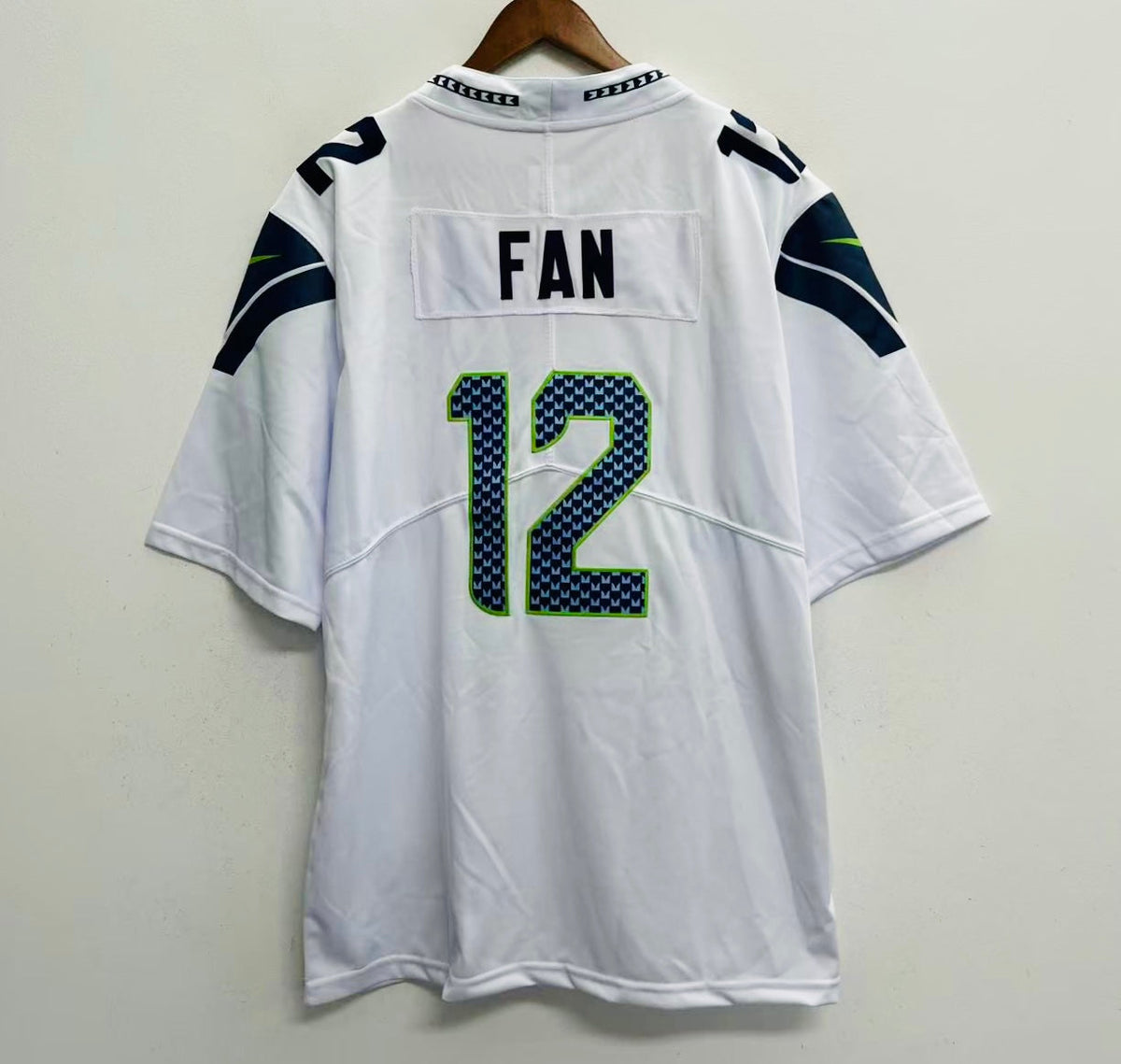 Seattle Seahawks 12 FAN Official NFL Jersey Nike white product image 1
