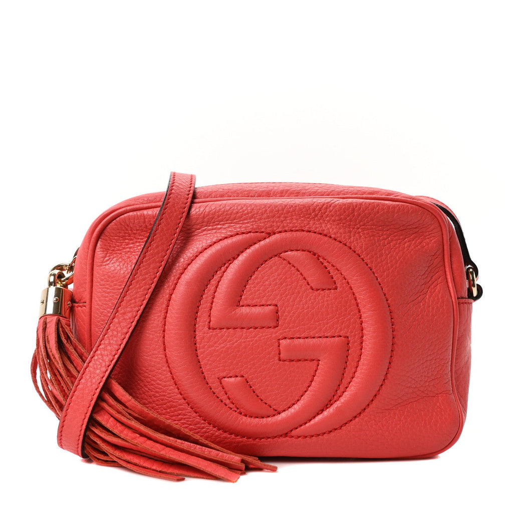 Pebbled Calfskin Small Soho Disco Bag Tabasco Red product image 1, provided for visual reference and product detail review