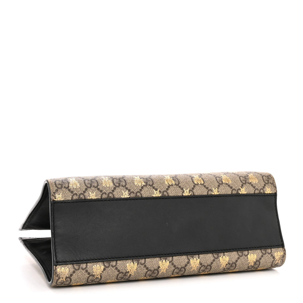 GG Supreme Monogram Bees Small Padlock Tote Beige Oro Black product image 4, provided for visual reference and product