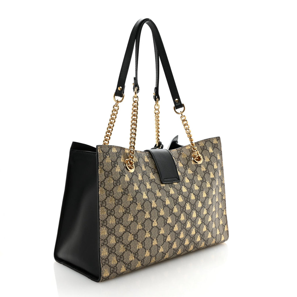 GG Supreme Monogram Bees Medium Padlock Tote Beige Oro Black product image 3, provided for visual reference and product