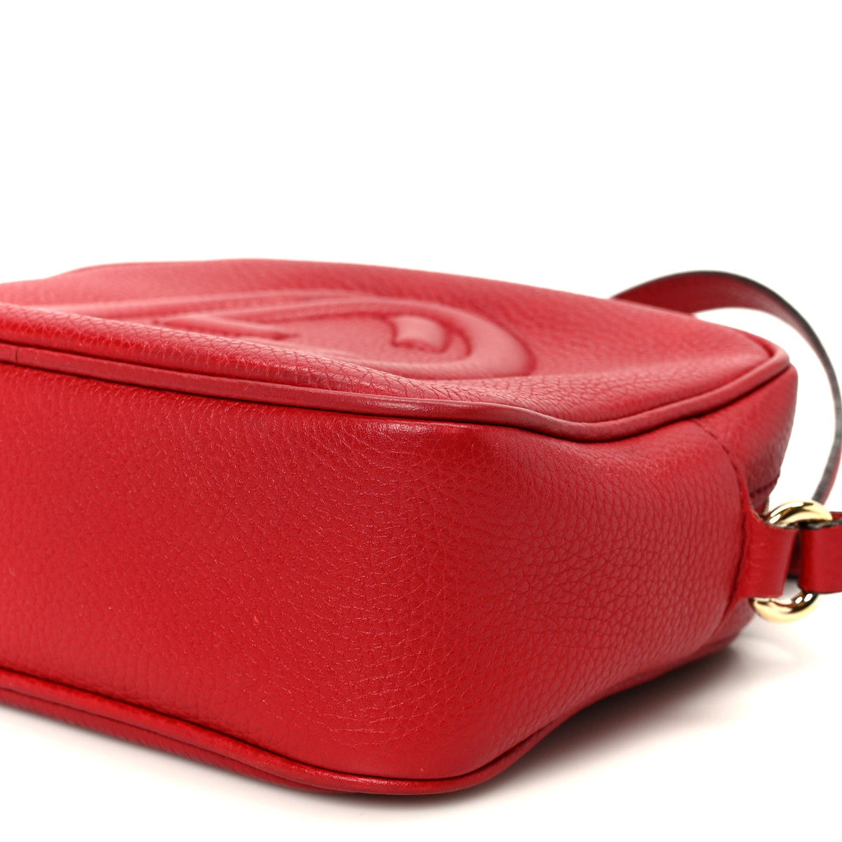 Pebbled Calfskin Small Soho Disco Bag Tabasco Red product image 11, provided for visual reference and product detail review