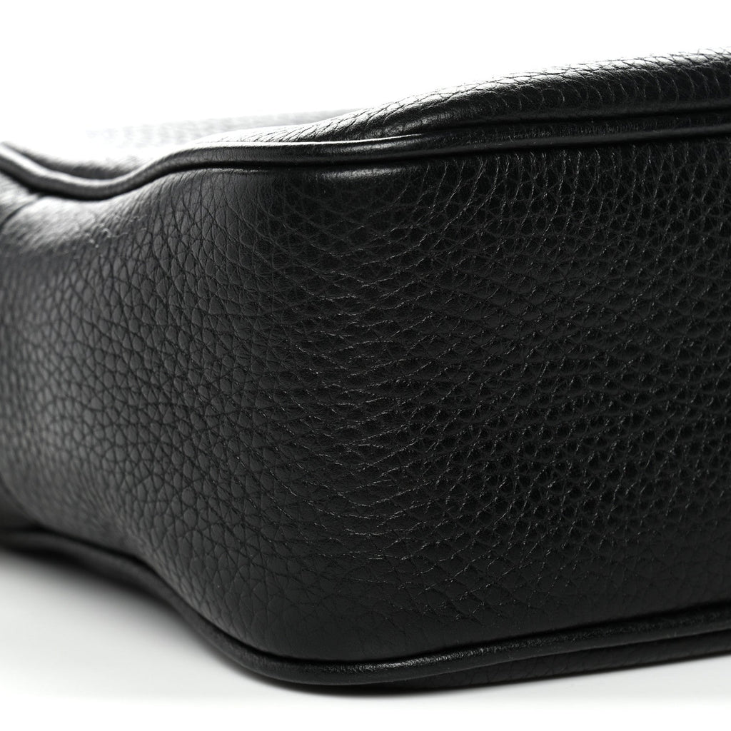 Pebbled Calfskin Small Soho Disco Bag Black product image 9, provided for visual reference and product detail review