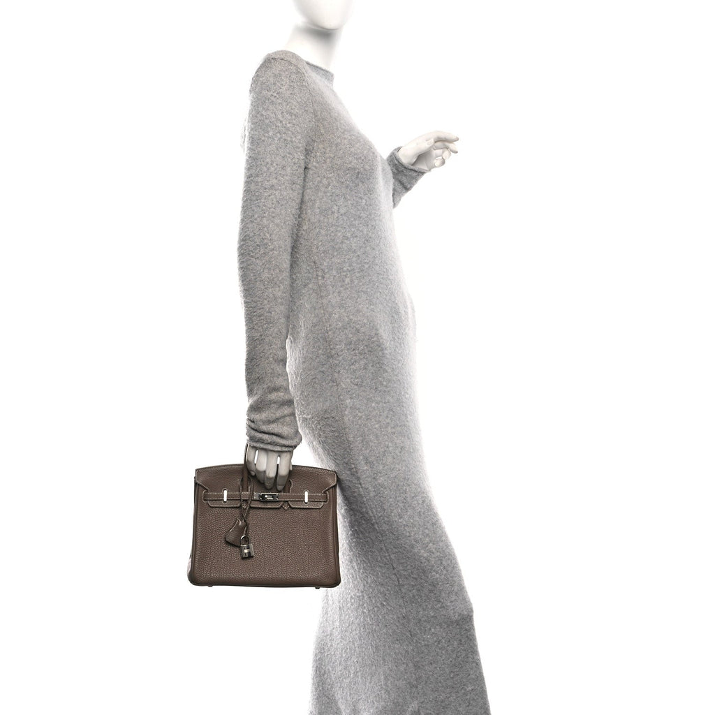 Togo Birkin 25 Etoupe product image 2, provided for visual reference and product detail review