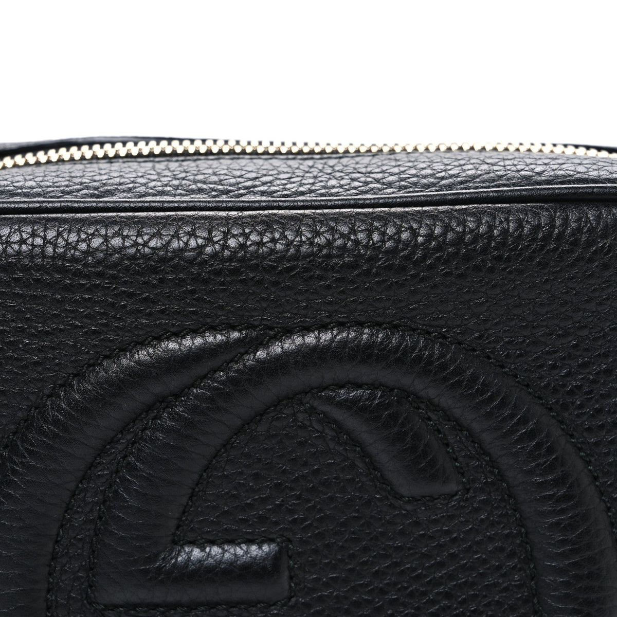 Pebbled Calfskin Small Soho Disco Bag Black product image 8, provided for visual reference and product detail review