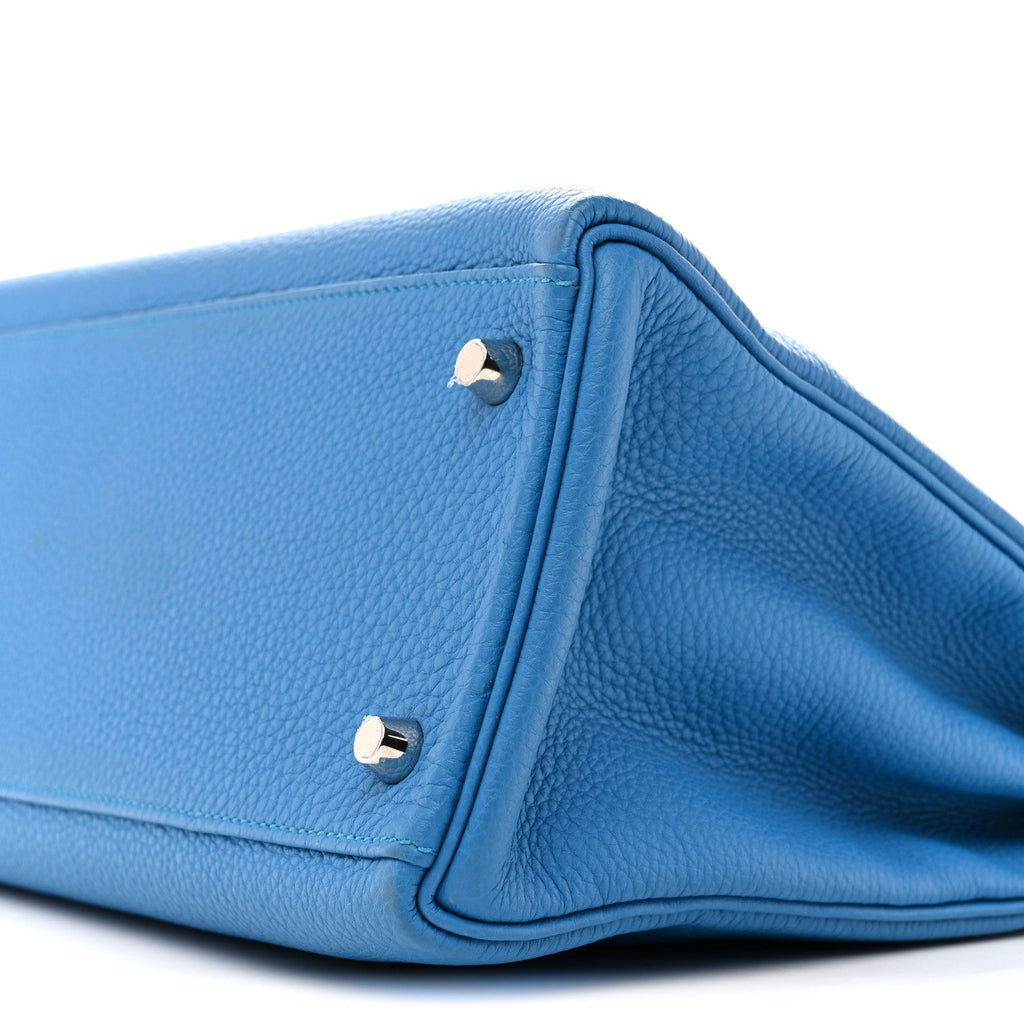Togo Kelly Retourne 32 Bleu Zanzibar product image 10, provided for visual reference and product detail review
