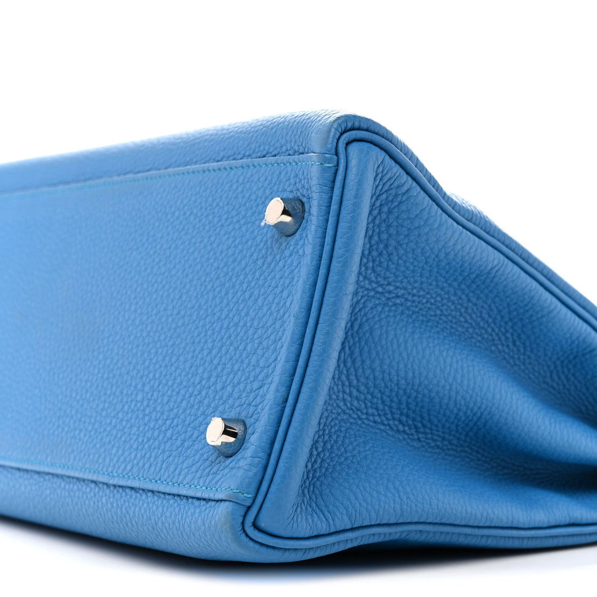 Togo Kelly Retourne 32 Bleu Zanzibar product image 10, provided for visual reference and product detail review