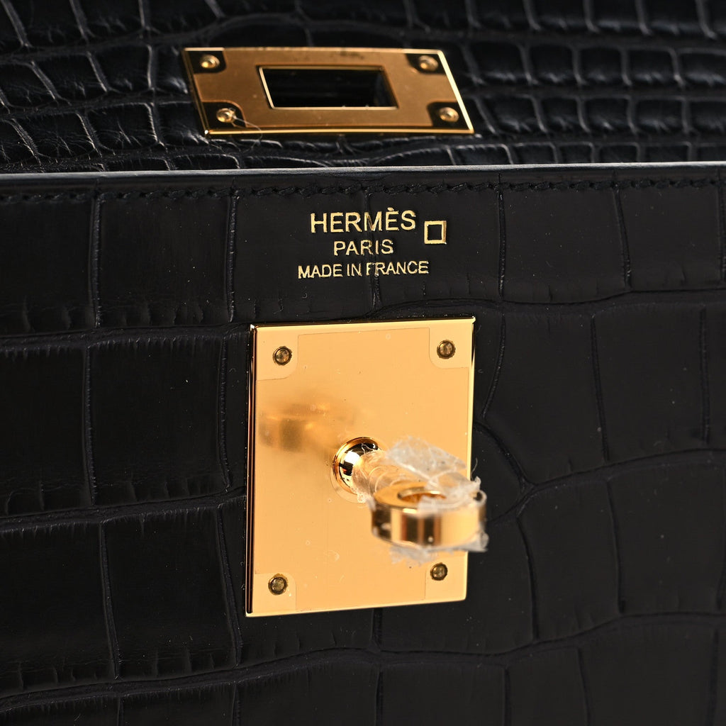 Matte Alligator Kelly Retourne 28 Black product image 5, provided for visual reference and product detail review