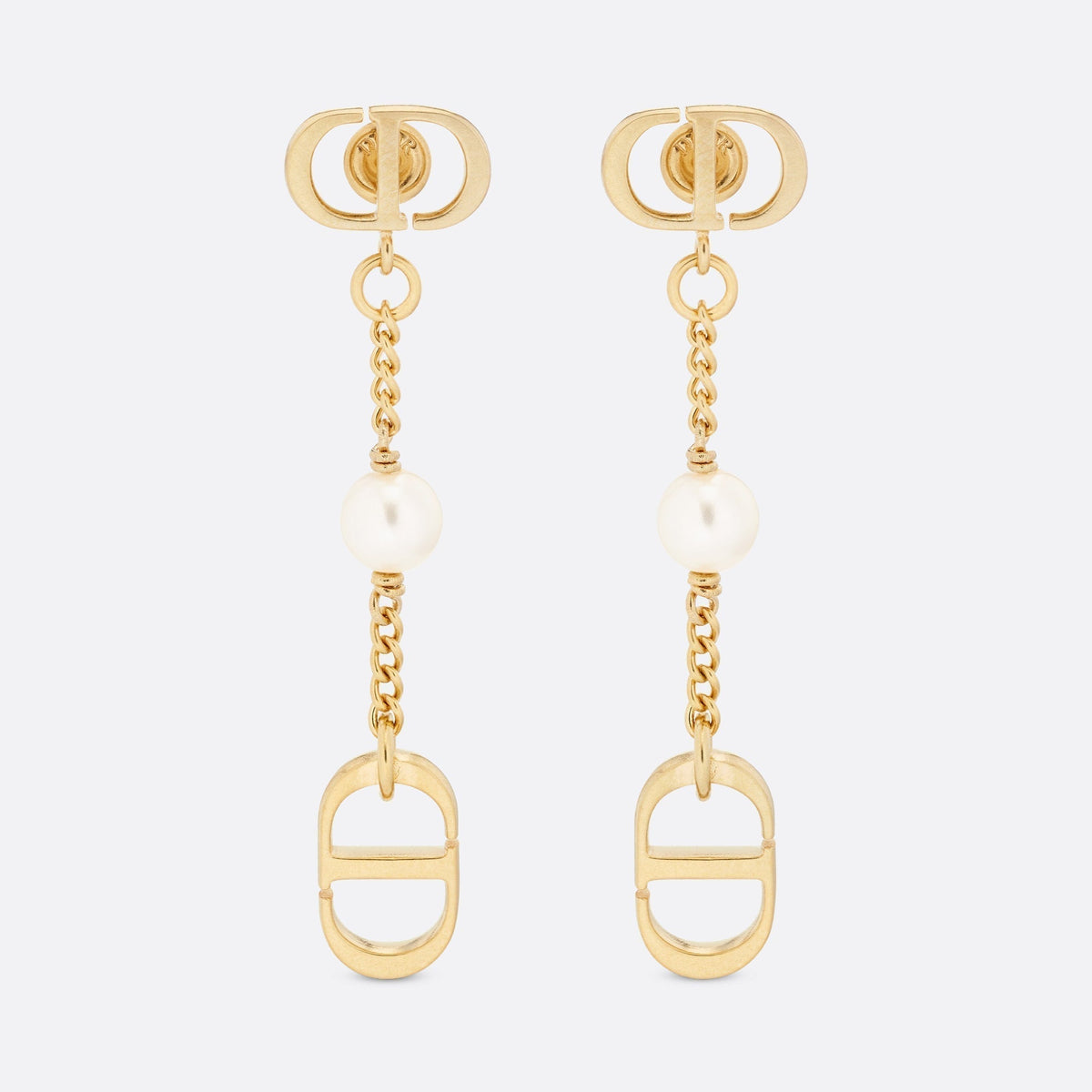 Dior 30 Montaigne 18K Gold Earrings product image 1, provided for visual reference and product detail review