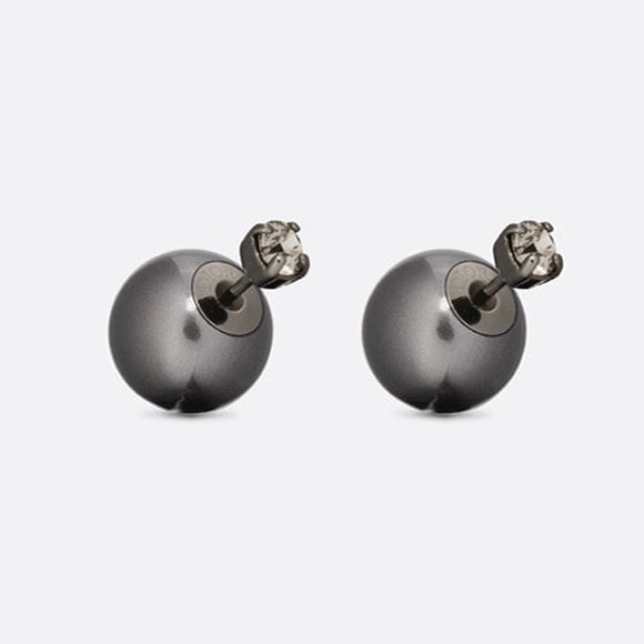 Dior Tribales Black Resin Pearls 18K Gold Earrings product image 1, provided for visual reference and product detail review