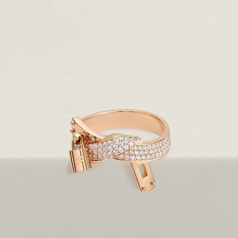 Hermes Kelly Gavroche Diamonds 18K Gold Ring product image 1, provided for visual reference and product detail review