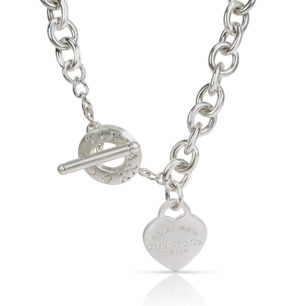 Tiffany Heart Tag 18K Gold Necklace product image 3, provided for visual reference and product detail review