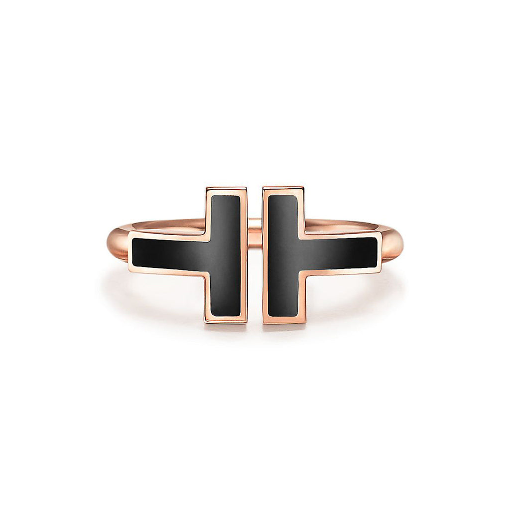 Tiffany Black Onyx Wire 18K Gold Ring product image 1, provided for visual reference and product detail review