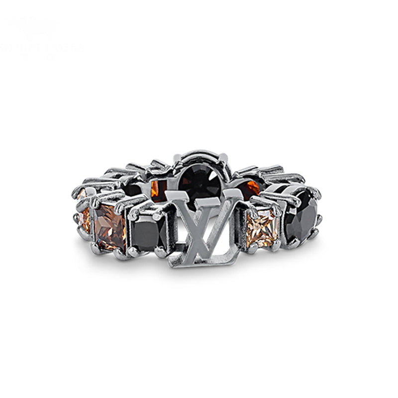 Louis Vuitton Light Crystals 18K Gold Ring product image 1, provided for visual reference and product detail review