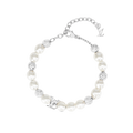 Louis Vuitton Monogram White Pearls 18K Gold Bracelet product image 1, provided for visual reference and product detail
