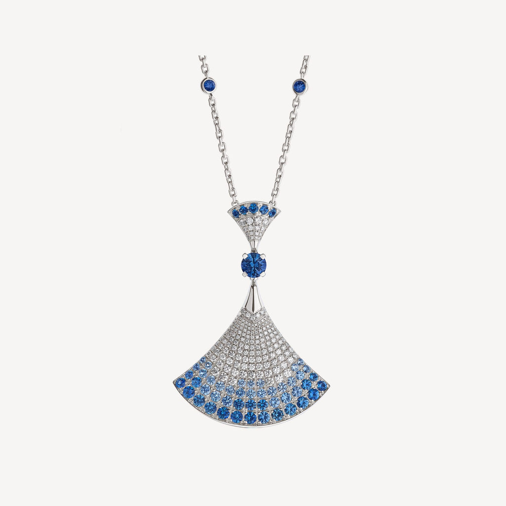 Bvlgari DIVAS' DREAM Blue Diamonds 18K Gold Necklace product image 1, provided for visual reference and product detail review