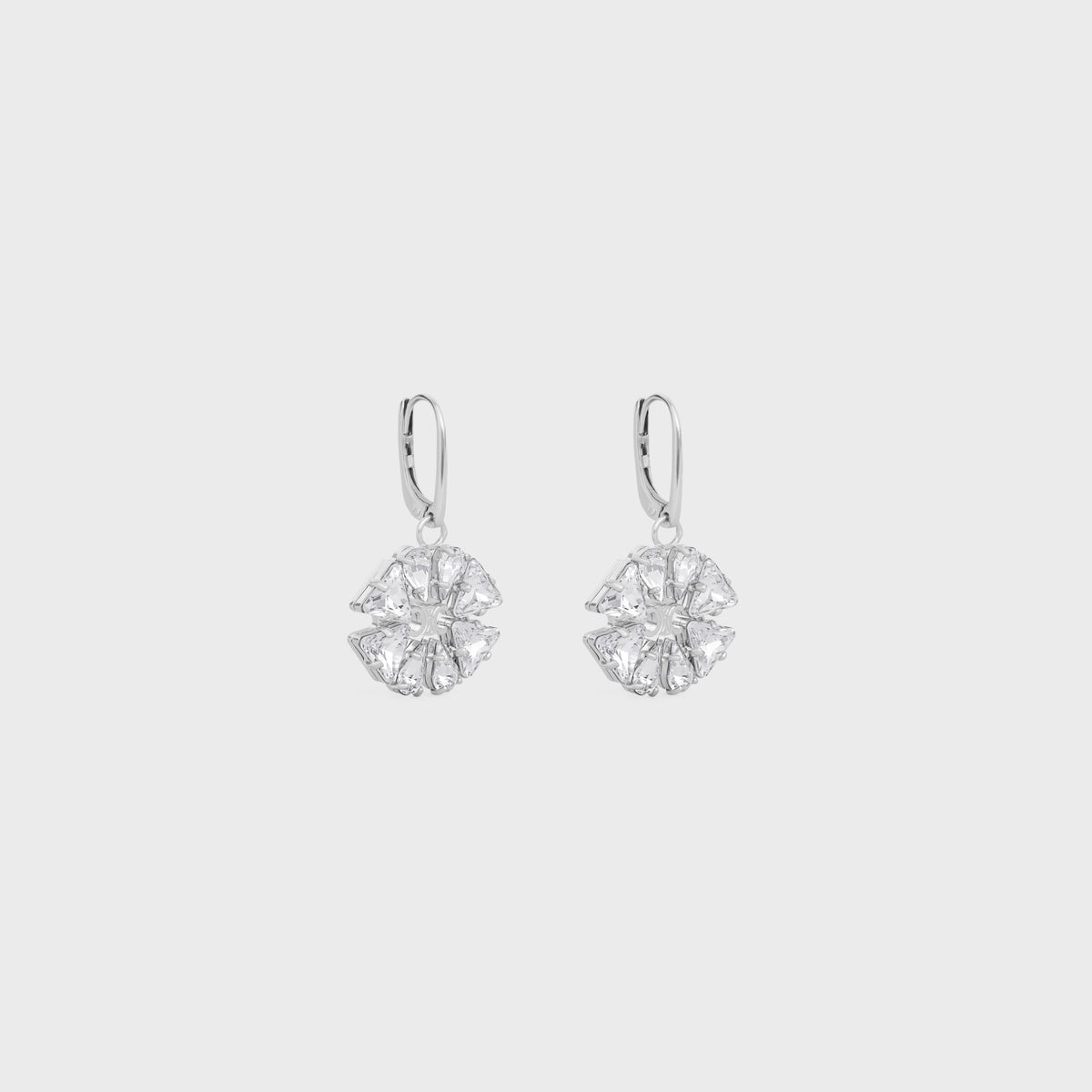 Celine Daisy 18K Gold Earrings product image 4, provided for visual reference and product detail review