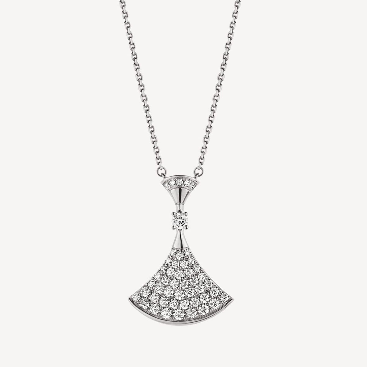 Bvlgari BVLGARI Dream Pave Diamond 18K Gold Necklace product image 1, provided for visual reference and product detail review
