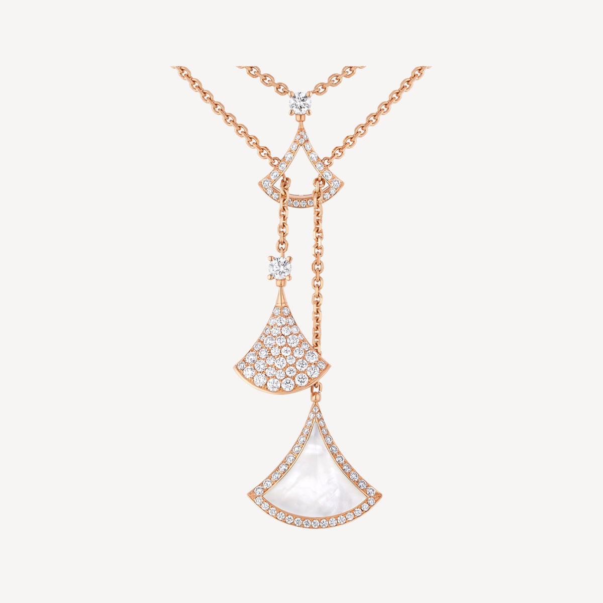 Bvlgari BVLGARI Dream Pearls 18K Gold Necklace product image 1, provided for visual reference and product detail review
