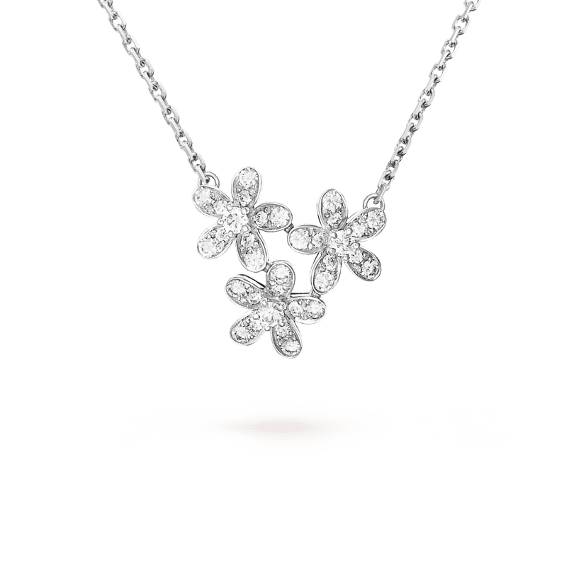 Three Flowers Socrate 18K Gold Necklace product image 1, provided for visual reference and product detail review