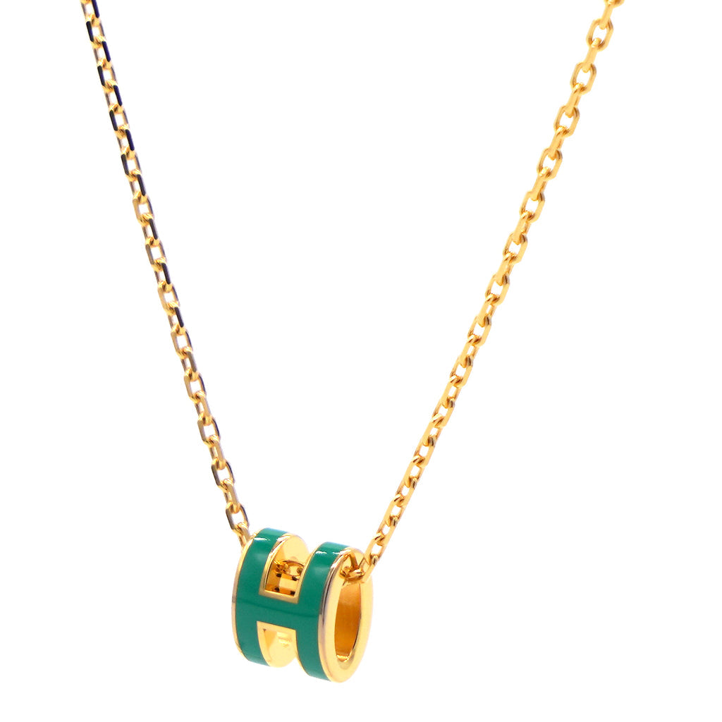 Hermes Mini Pop Green 18K Gold Necklace product image 2, provided for visual reference and product detail review