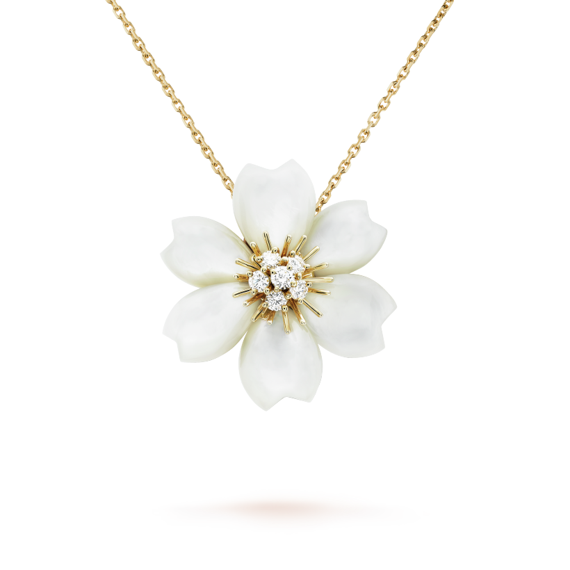 Rose de No?l 18K Gold Necklace product image 1, provided for visual reference and product detail review