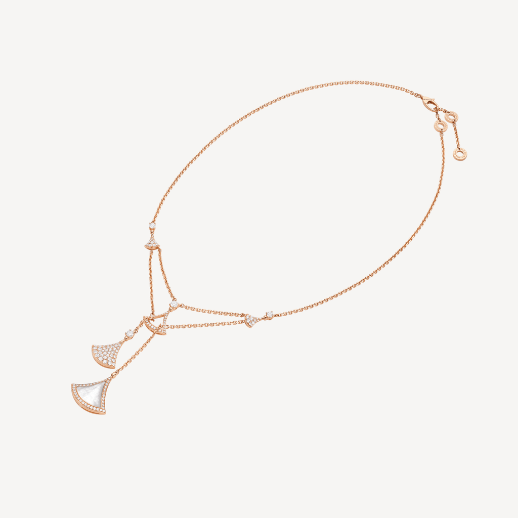 Bvlgari BVLGARI Dream Pearls 18K Gold Necklace product image 6, provided for visual reference and product detail review