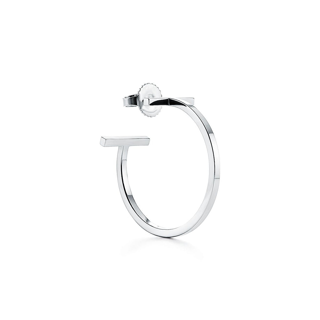 Tiffany Hoop 18K Gold Earrings product image 7, provided for visual reference and product detail review