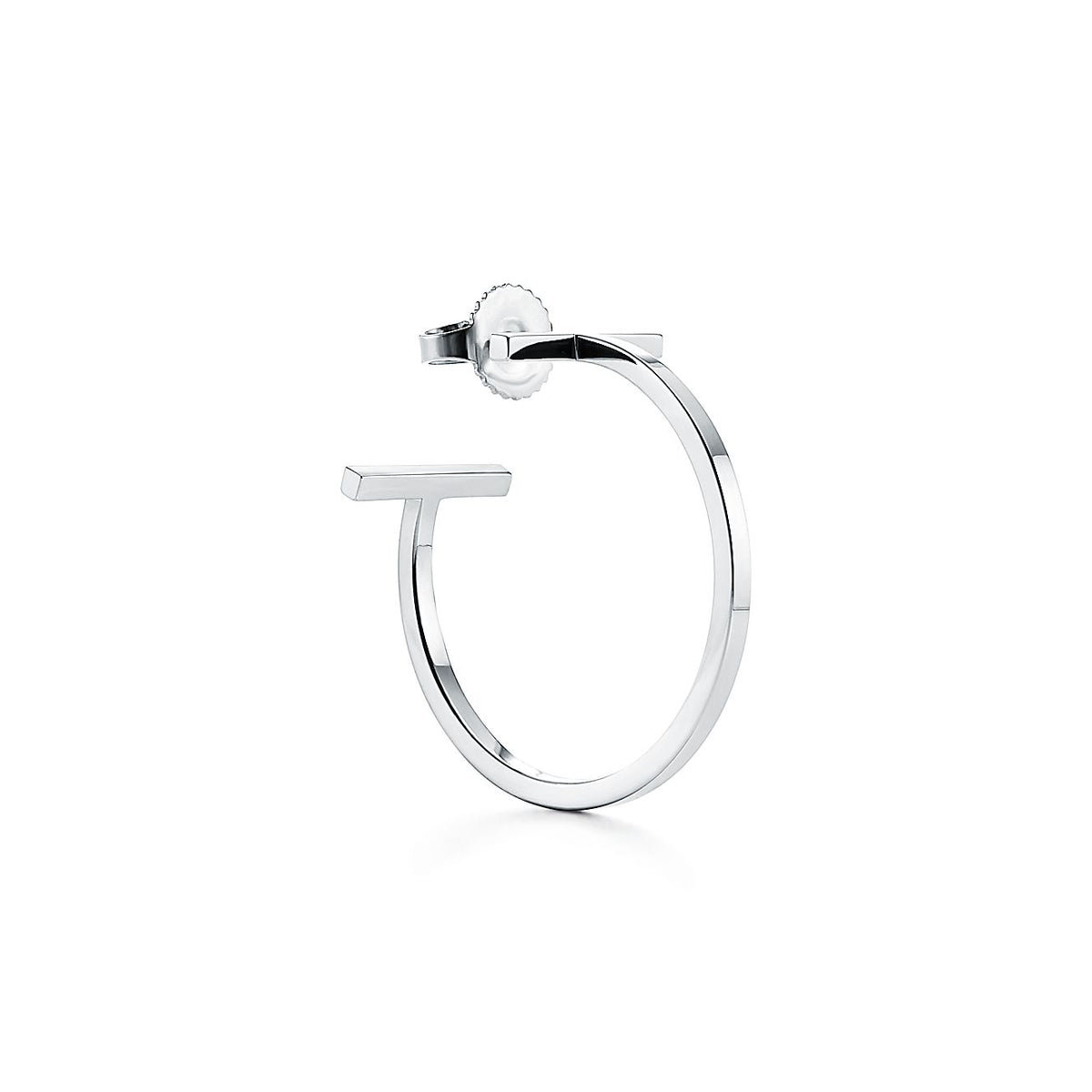 Tiffany Hoop 18K Gold Earrings product image 7, provided for visual reference and product detail review