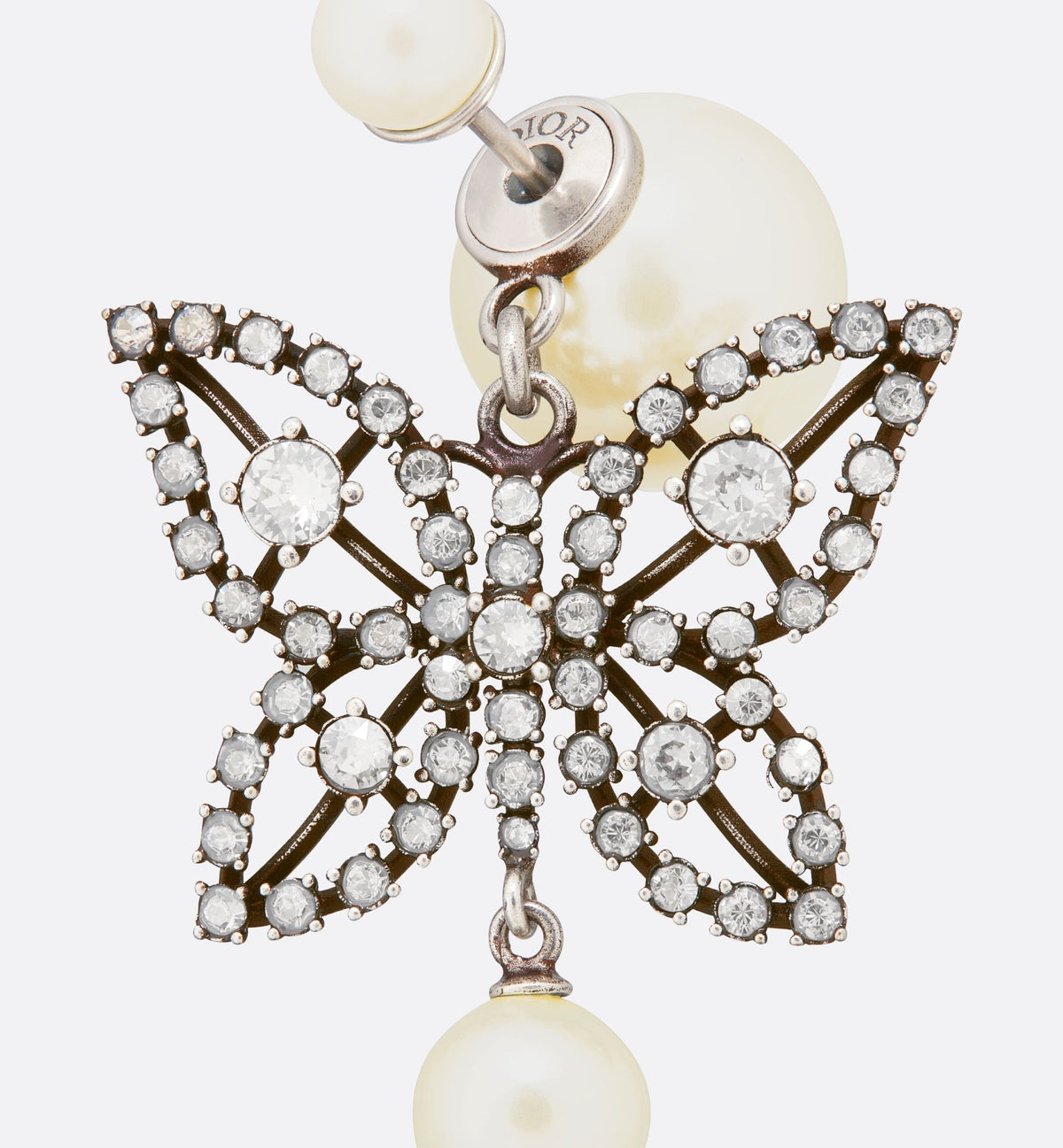 Dior Tribales Butterfly 18K Gold Earrings product image 5, provided for visual reference and product detail review