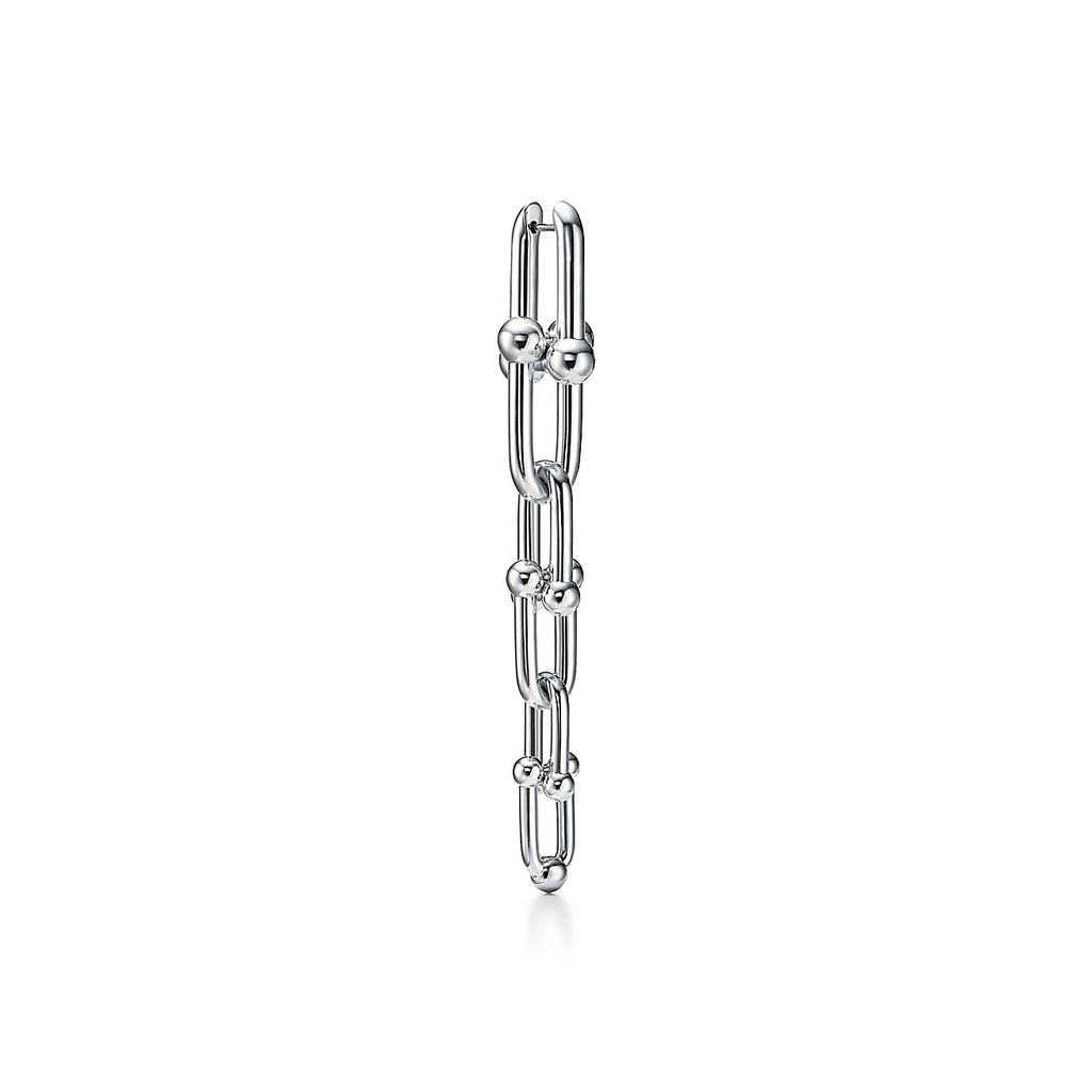 Tiffany HardWear Graduated Link 18K Gold Earrings product image 7, provided for visual reference and product detail review