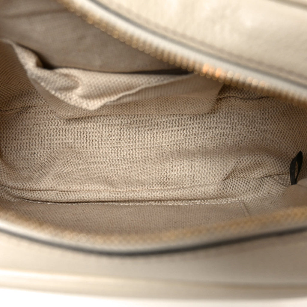 Pebbled Calfskin Small Soho Disco Bag Off White product image 4, provided for visual reference and product detail review