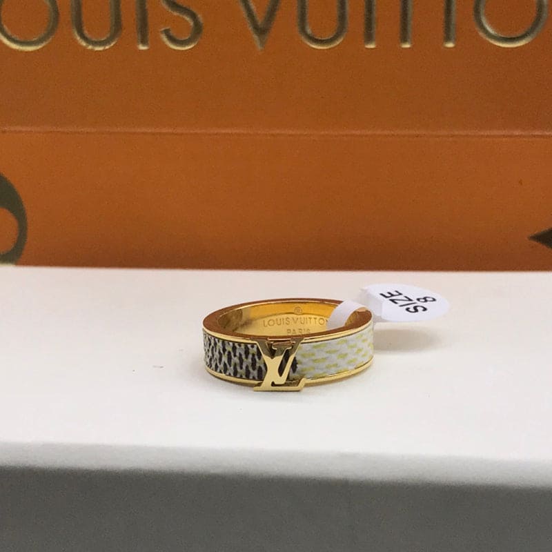 Louis Vuitton Leather Set of Two 18K Gold Ring product image 7, provided for visual reference and product detail review