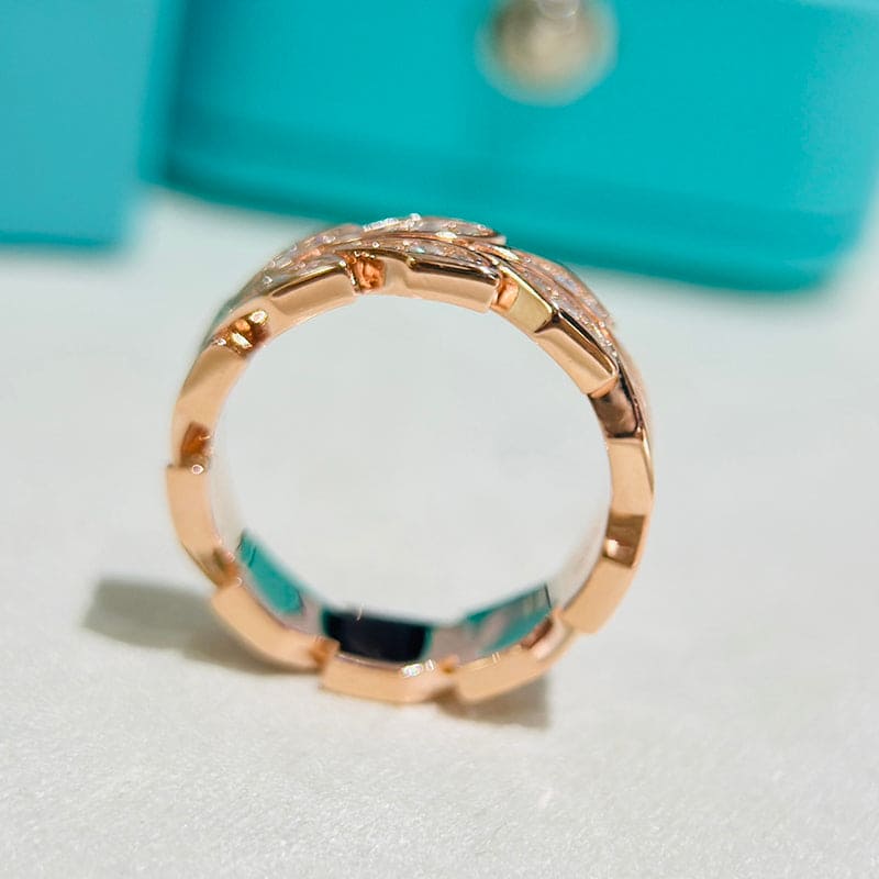Tiffany Victoria Vine 18K Gold Ring product image 8, provided for visual reference and product detail review
