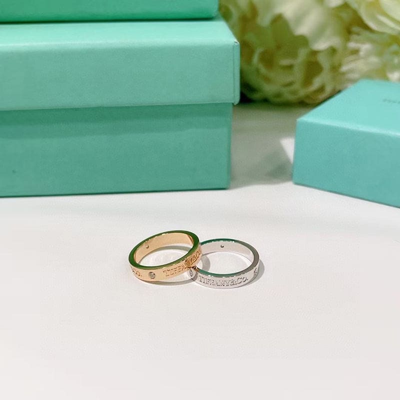 Tiffany Wedding 18K Rose Gold Ring product image 7, provided for visual reference and product detail review