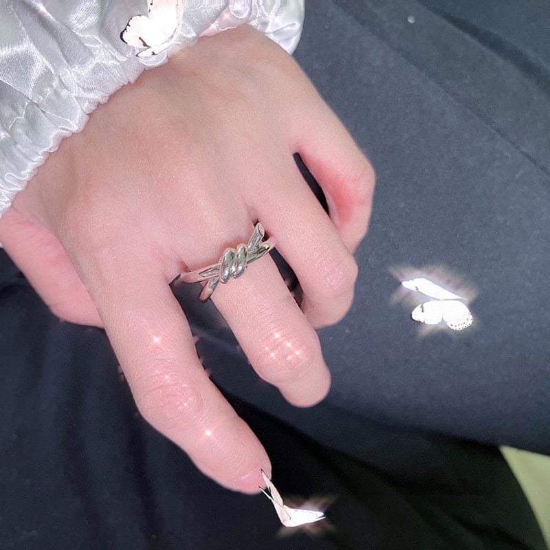 Tiffany Knot Double Row 18K Rose Gold Ring product image 5, provided for visual reference and product detail review