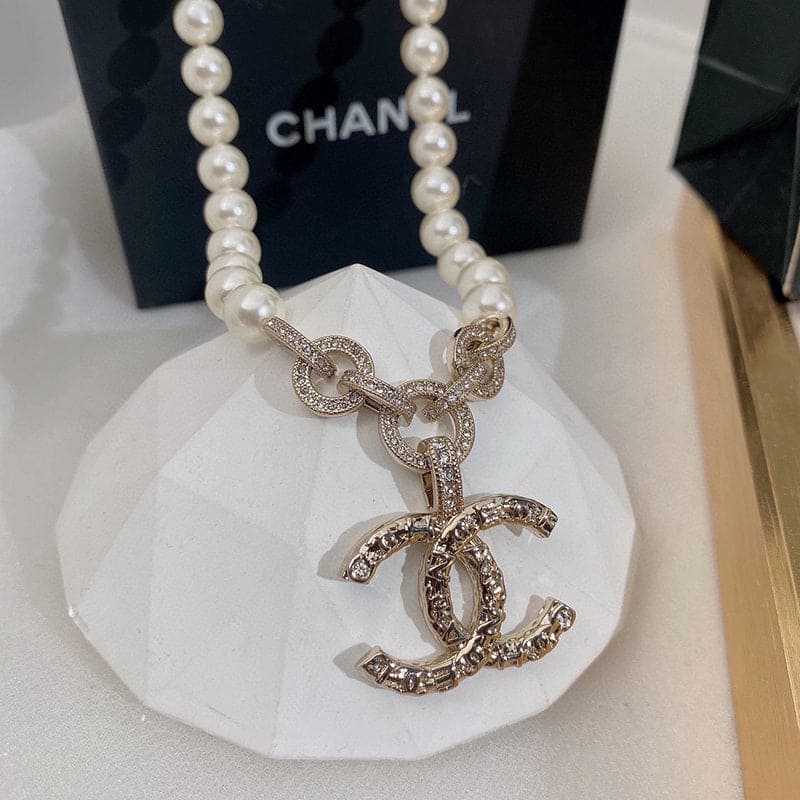 Chanel Pearl 18K Gold Necklace product image 9, provided for visual reference and product detail review
