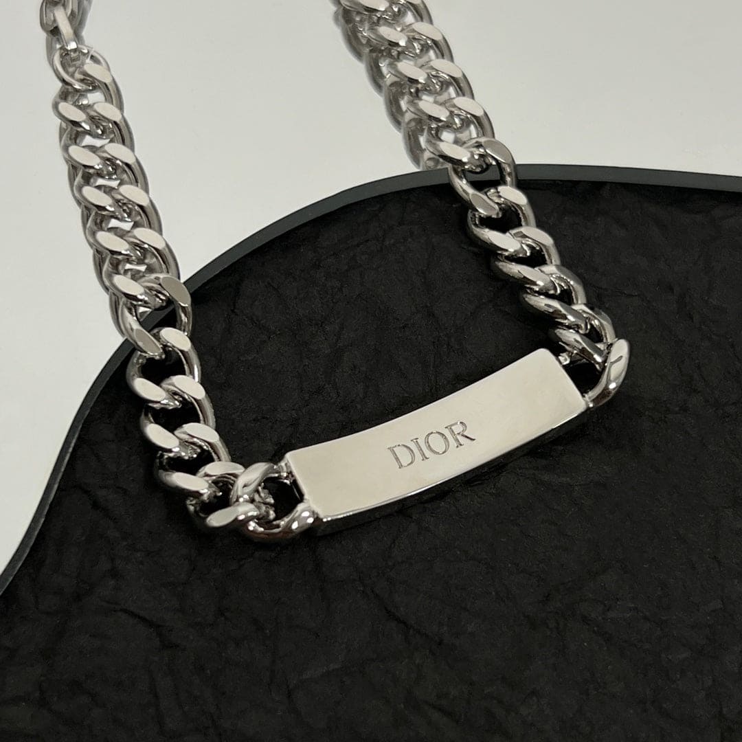CD Couture Chain Link Bracelet product image 6, provided for visual reference and product detail review