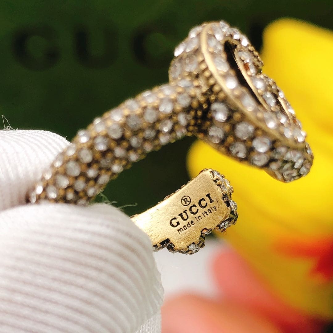 Gucci Double Crystal 18K Gold Ring product image 3, provided for visual reference and product detail review