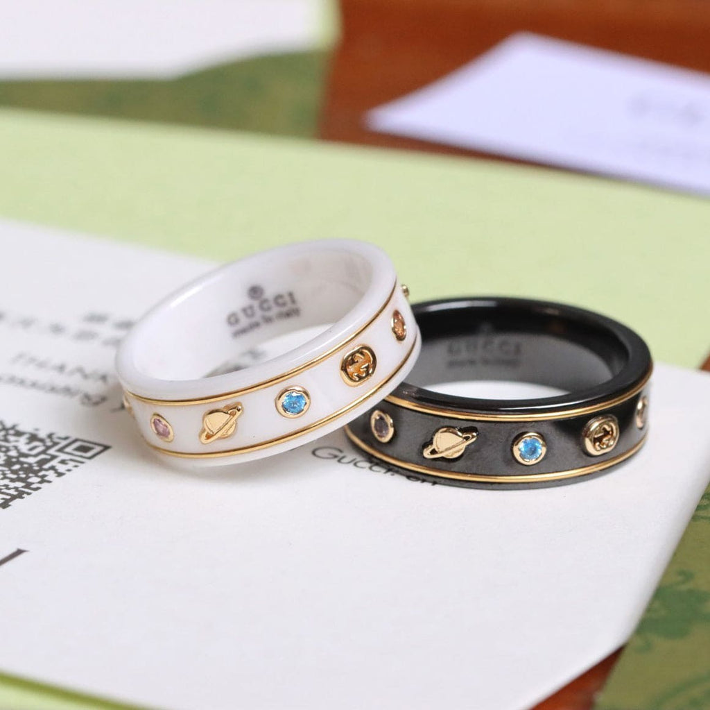 Gucci Double Icon With Gemstones White Zirconia 18K Gold Ring product image 4, provided for visual reference and product