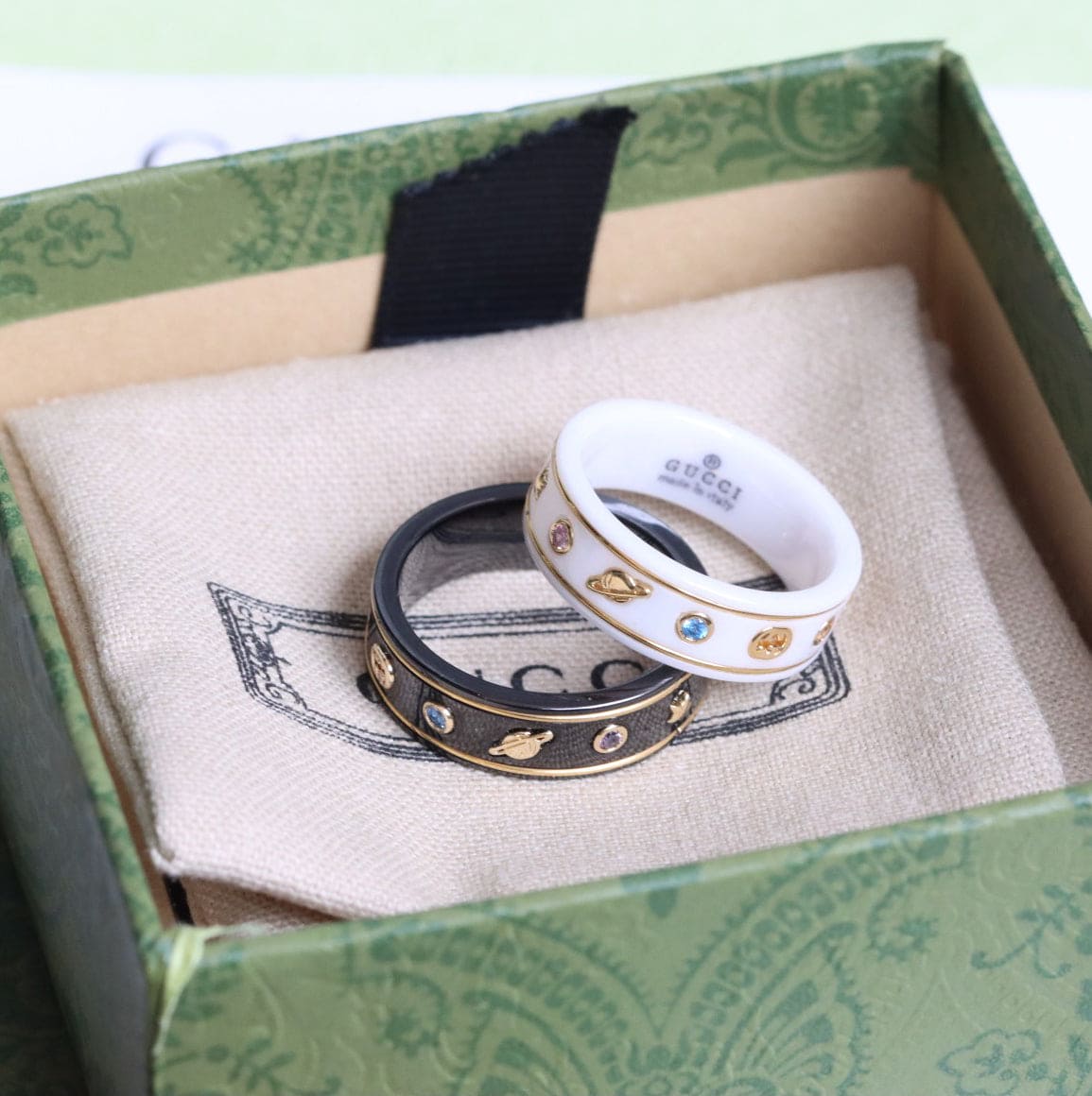 Gucci Double Icon With Gemstones White Zirconia 18K Gold Ring product image 7, provided for visual reference and product