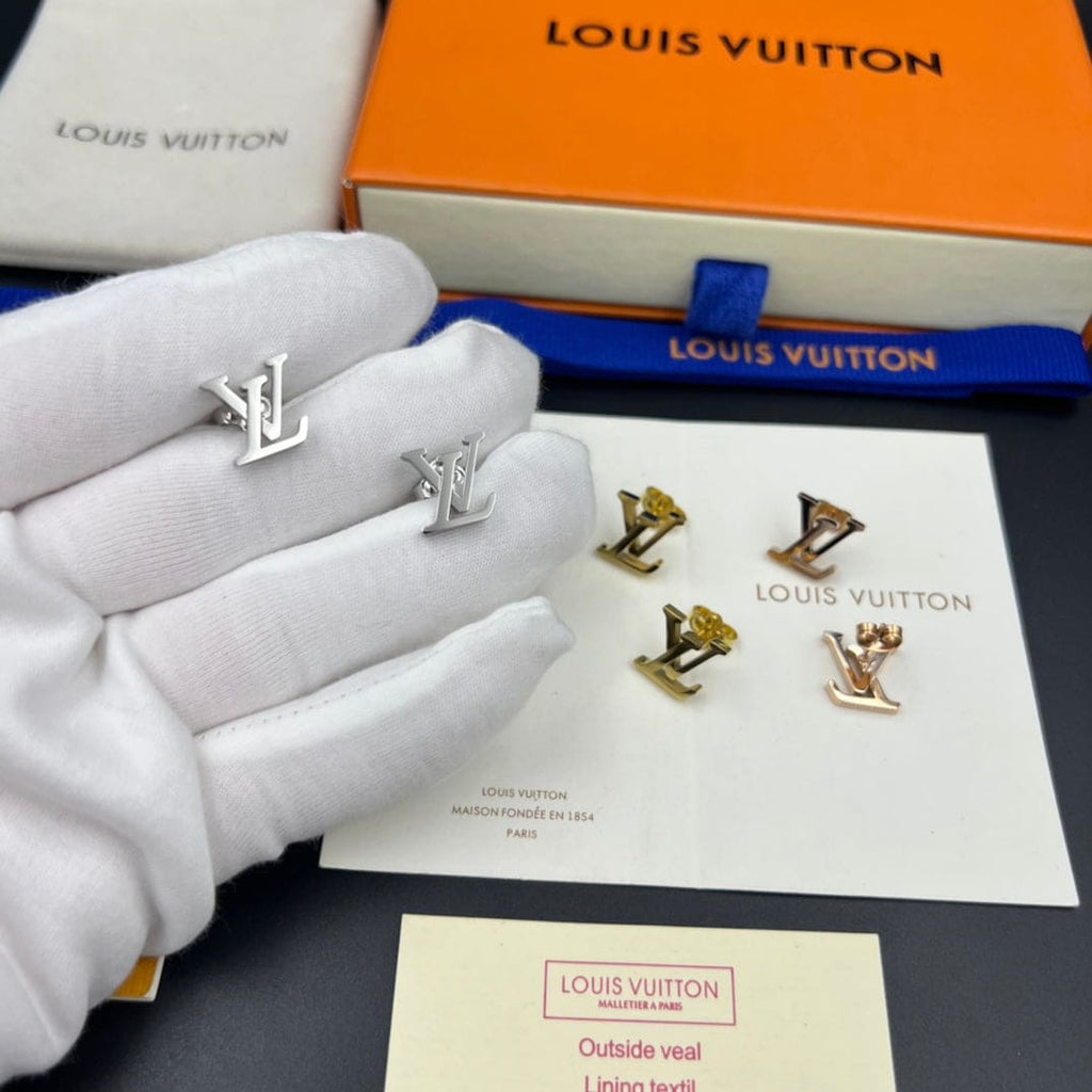 Louis Vuitton Iconic 18K Gold Earrings product image 5, provided for visual reference and product detail review