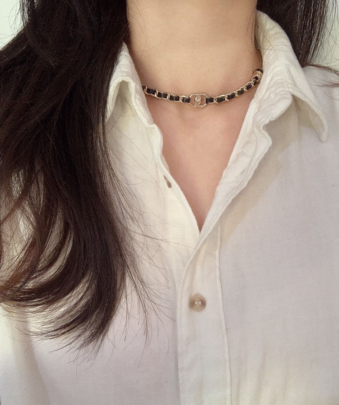 Chanel Rhinestone 18K Gold Necklace product image 3, provided for visual reference and product detail review