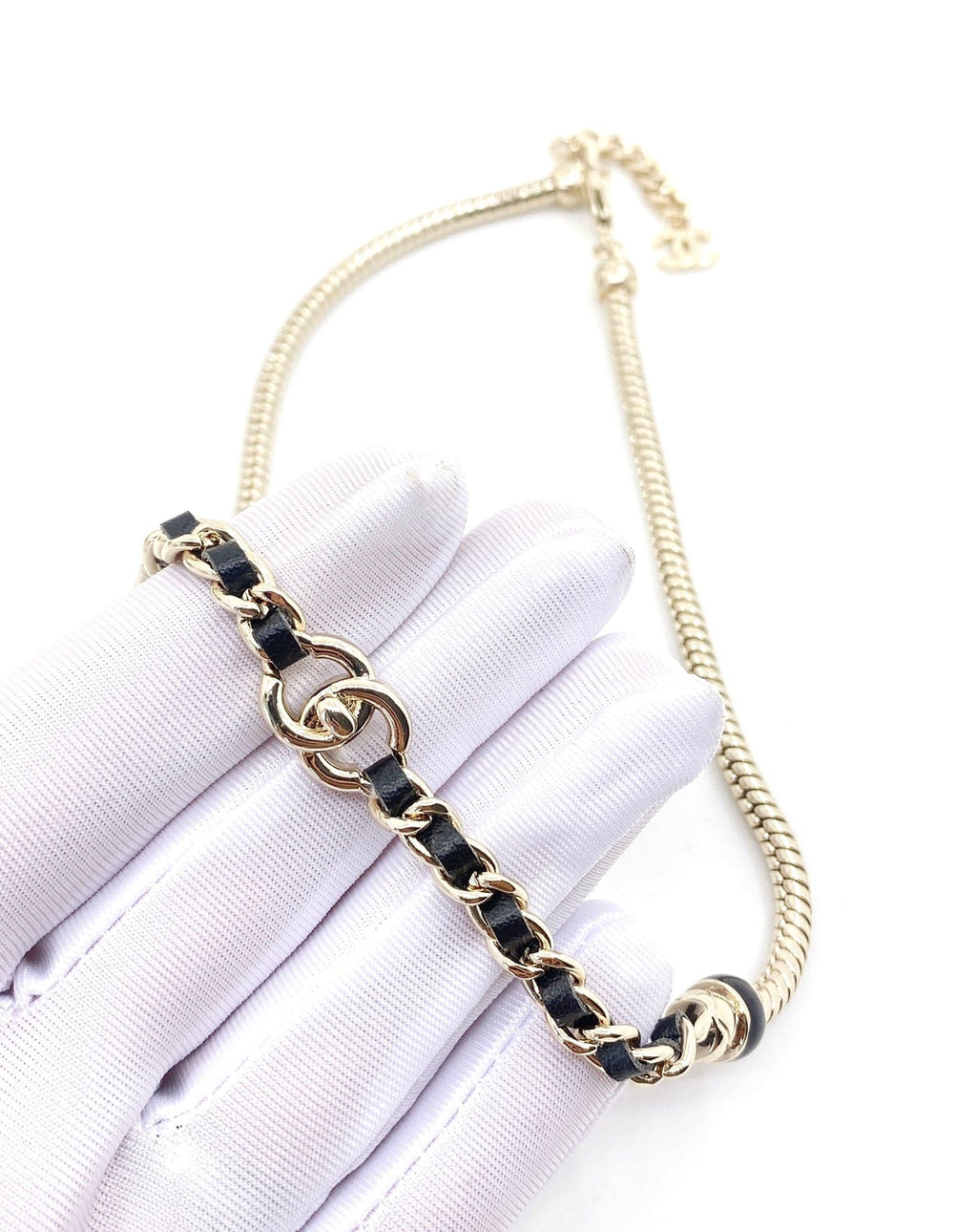Chanel Rhinestone 18K Gold Necklace product image 4, provided for visual reference and product detail review