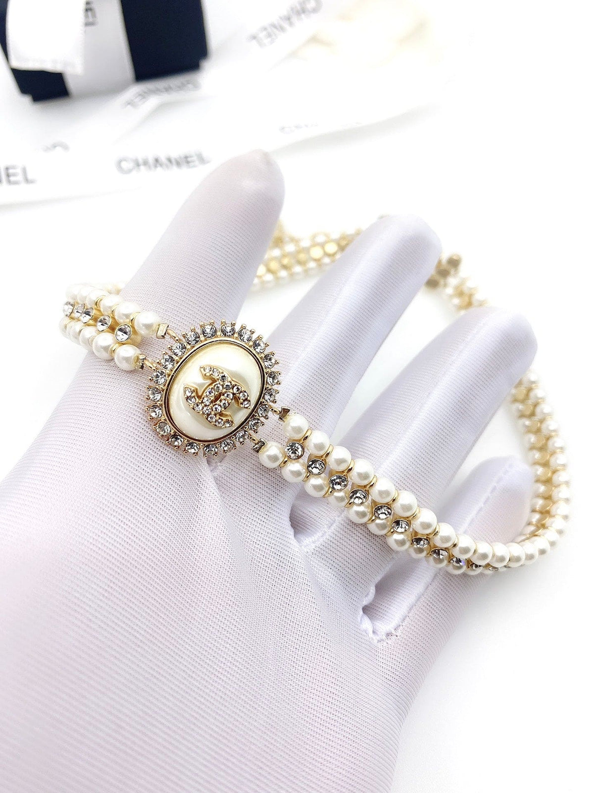 Chanel Pearl 18K Gold Necklace product image 5, provided for visual reference and product detail review