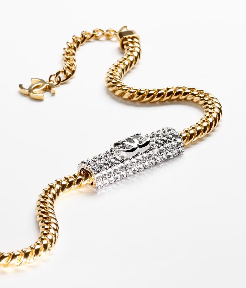 Chanel Diamonds Chain 18K Gold Necklace product image 2, provided for visual reference and product detail review