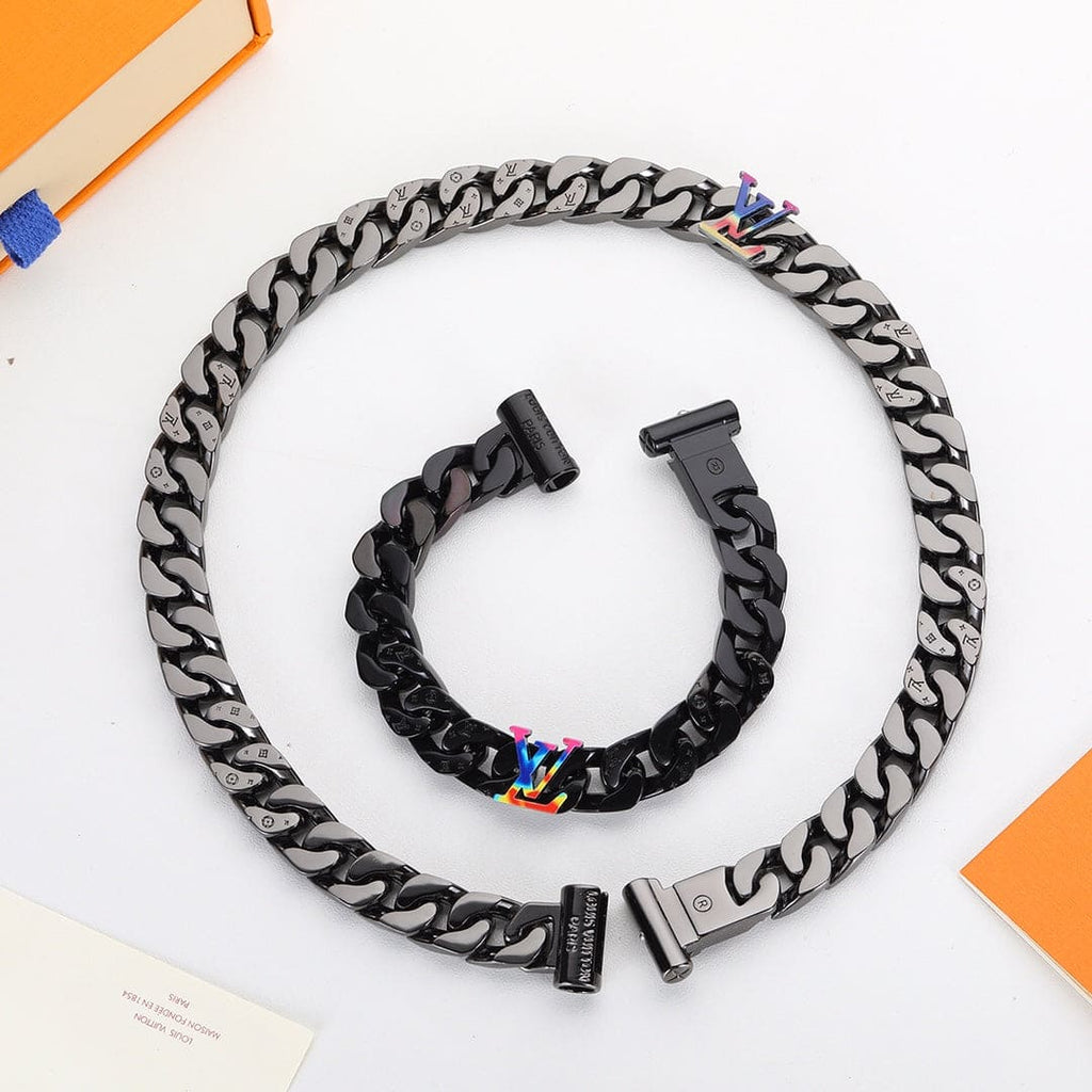 Louis Vuitton Rainbow Chain Link 18K Gold Bracelet product image 3, provided for visual reference and product detail review