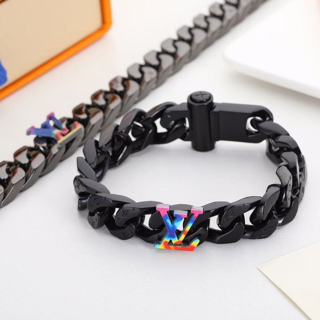 Louis Vuitton Rainbow Chain Link 18K Gold Bracelet product image 5, provided for visual reference and product detail review