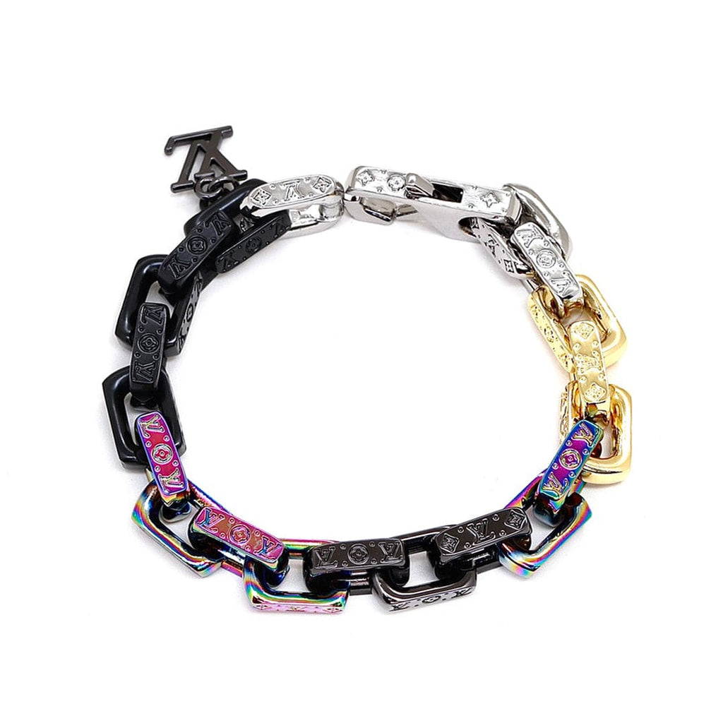 Louis Vuitton Street Style Chain 18K Gold Bracelet product image 3, provided for visual reference and product detail review