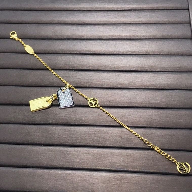 Louis Vuitton Nanogram 18K Gold Bracelet product image 8, provided for visual reference and product detail review