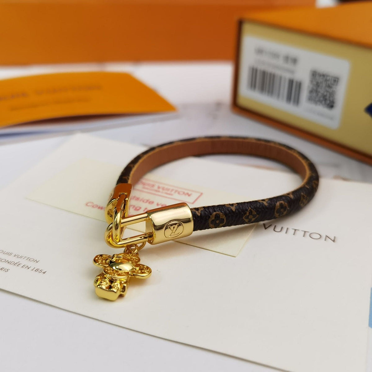 Louis Vuitton Vivienne 18K Gold Bracelet product image 4, provided for visual reference and product detail review